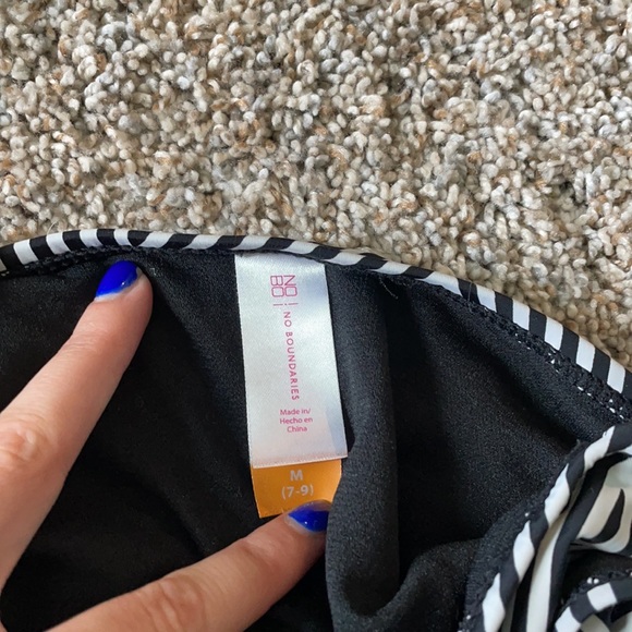 swim bottoms - Picture 3 of 3